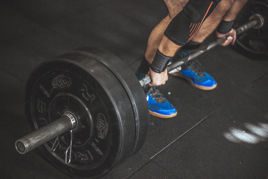 3-day workout routine for strength – deadlift exercise